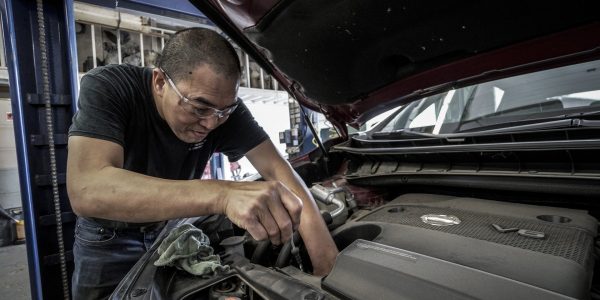 reparatii masini in Bucuresti